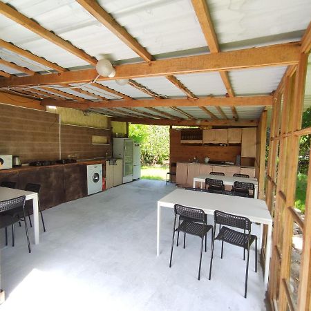 V Gostiakh U Maii Gagry Exterior photo